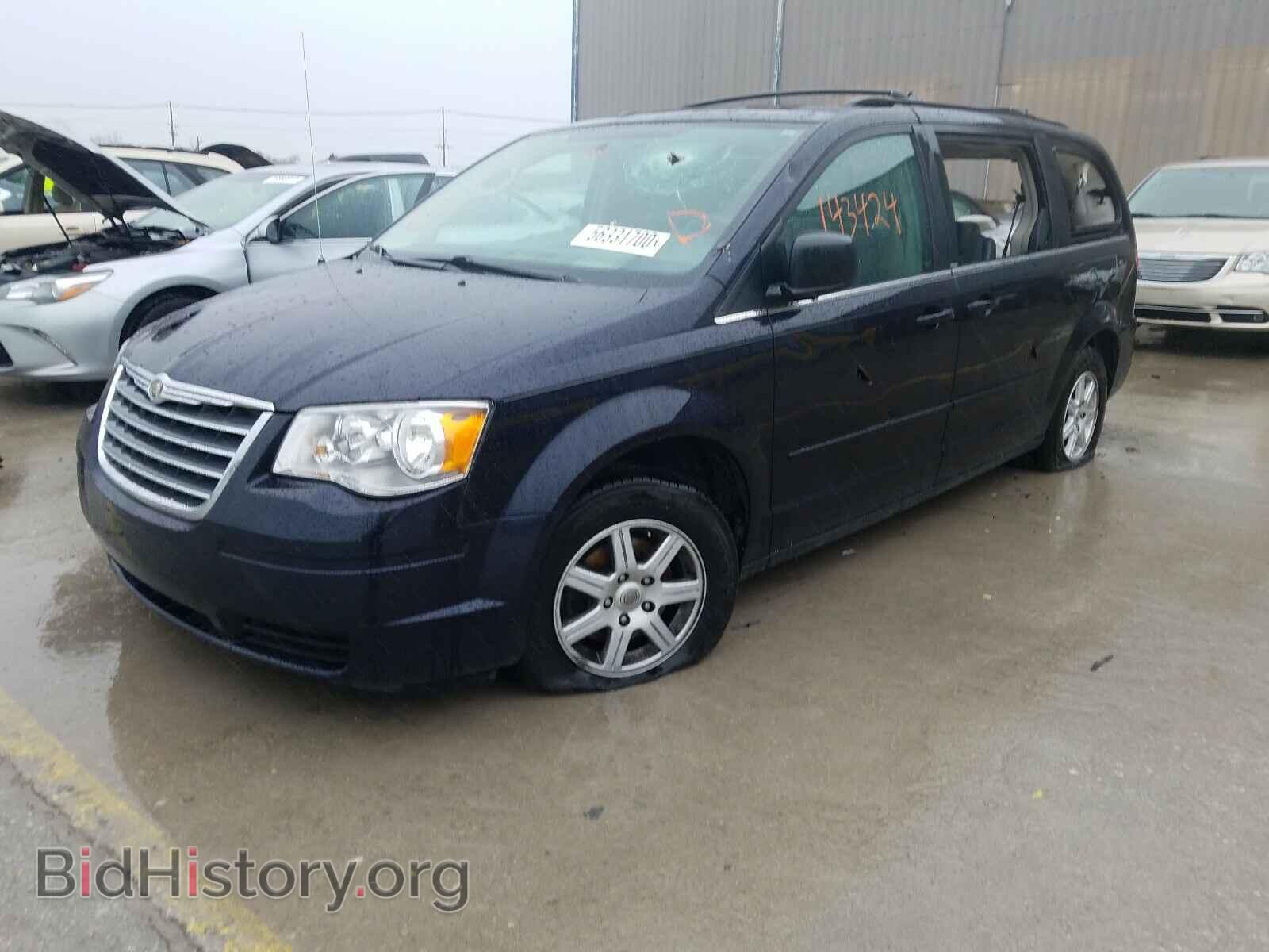 2010 CHRYSLER MINIVAN - VIN: 2A4RR2D1XAR428896 - Фото 2