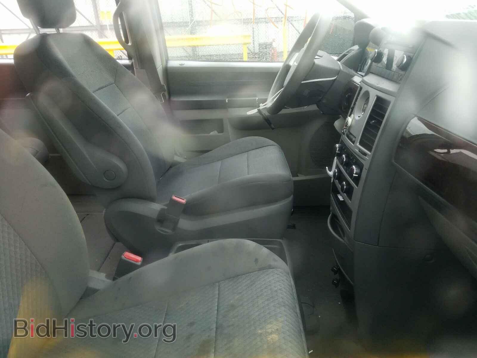2010 CHRYSLER MINIVAN - VIN: 2A4RR2D1XAR428896 - Фото 5