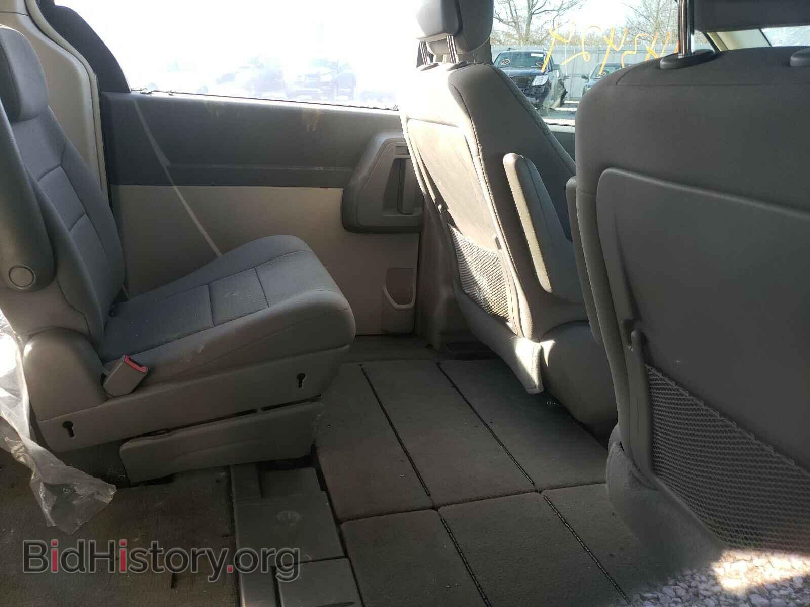 2010 CHRYSLER MINIVAN - VIN: 2A4RR2D1XAR428896 - Фото 6