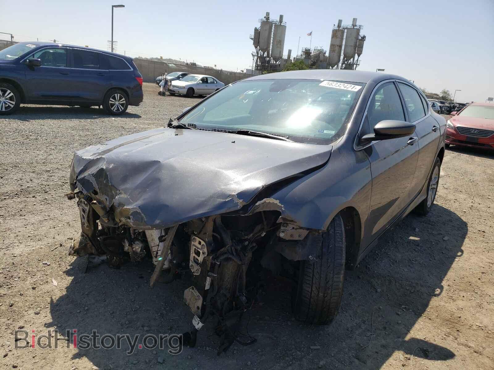 2015 CHRYSLER 200 - VIN: 1C3CCCAB9FN627463 - Фото 2