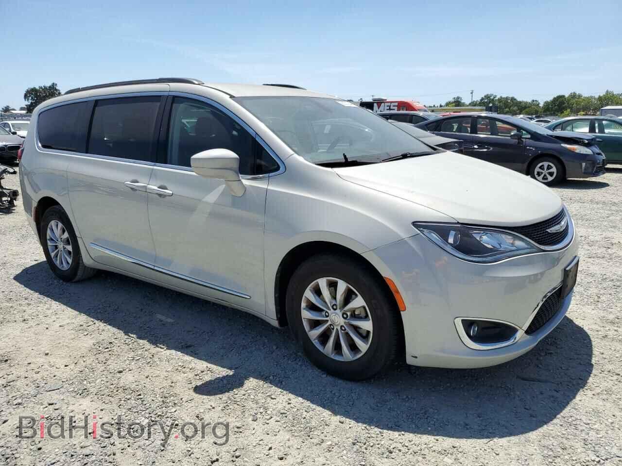 2017 CHRYSLER PACIFICA - VIN: 2C4RC1BG7HR588219 - Фото 4