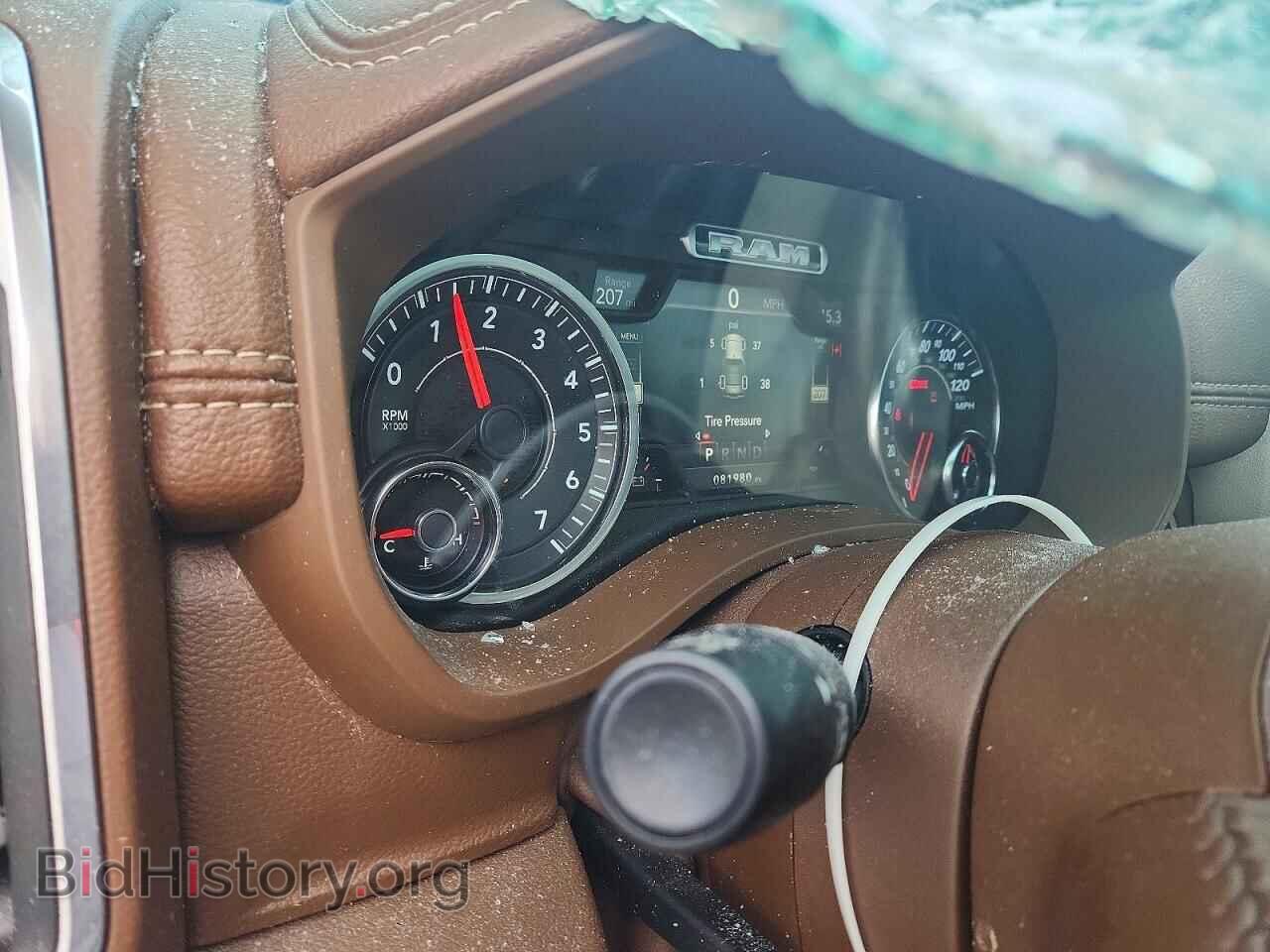 2019 RAM 1500 - VIN: 1C6SRFDT0KN860029 - Фото 9