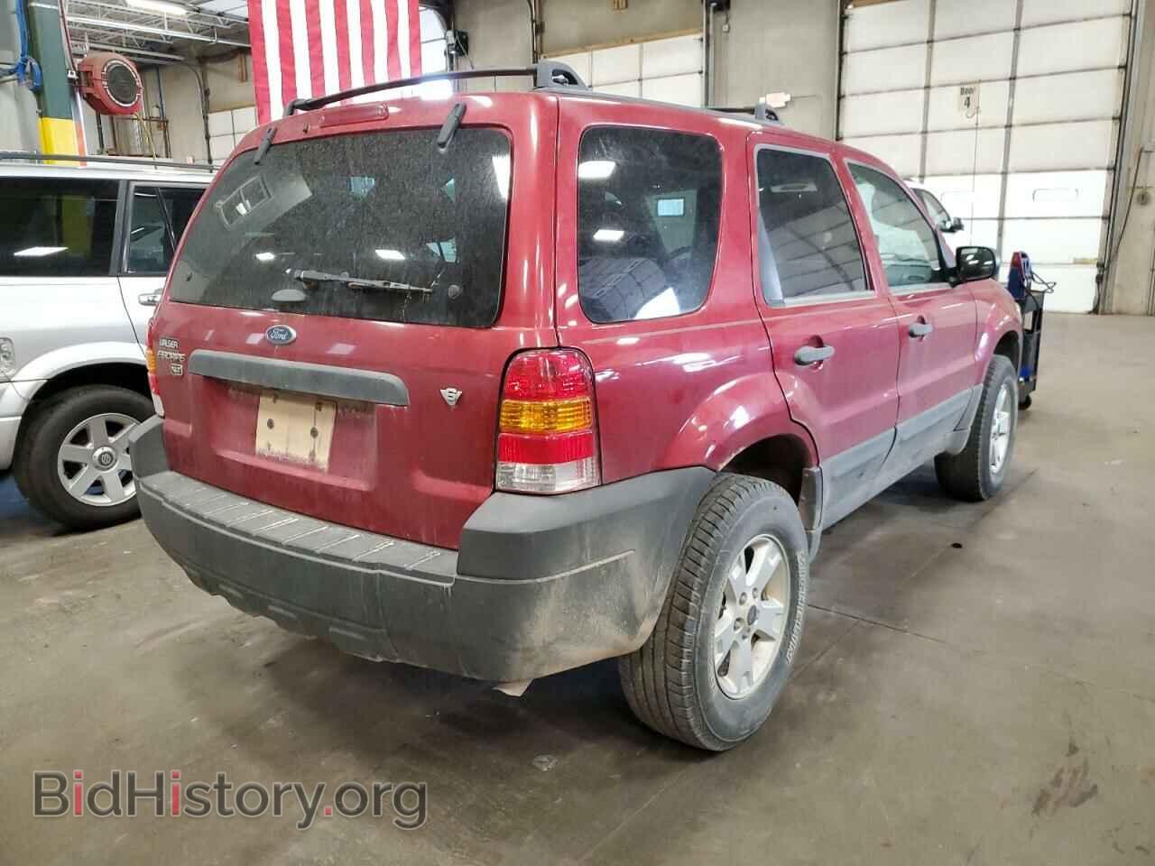 2007 FORD ESCAPE - VIN: 1FMCU93167KB17098 - Фото 4