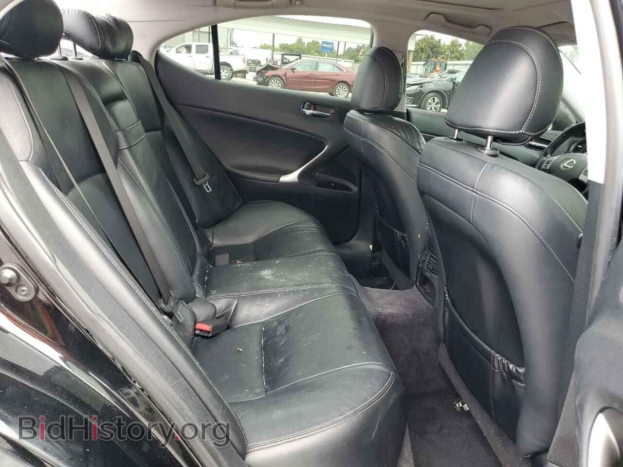 2011 LEXUS IS - VIN: JTHBF5C21B2100633 - Photo 10