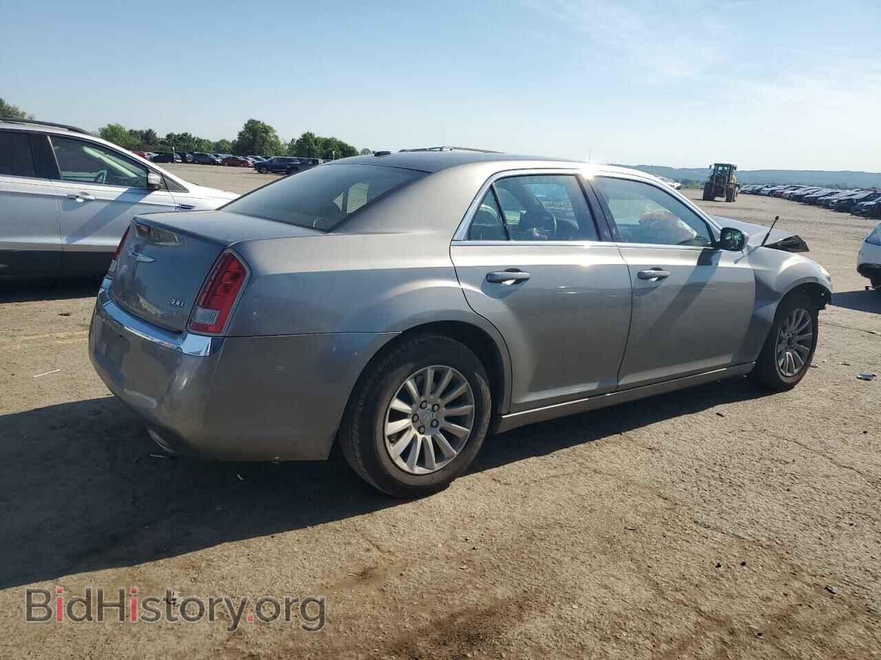 2011 CHRYSLER 300 - VIN: 2C3CA4CG6BH523228 - Фото 3