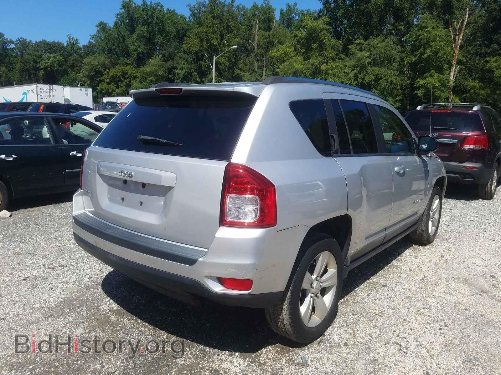 2011 JEEP COMPASS - VIN: 1J4NT1FA6BD139672 - Photo 4