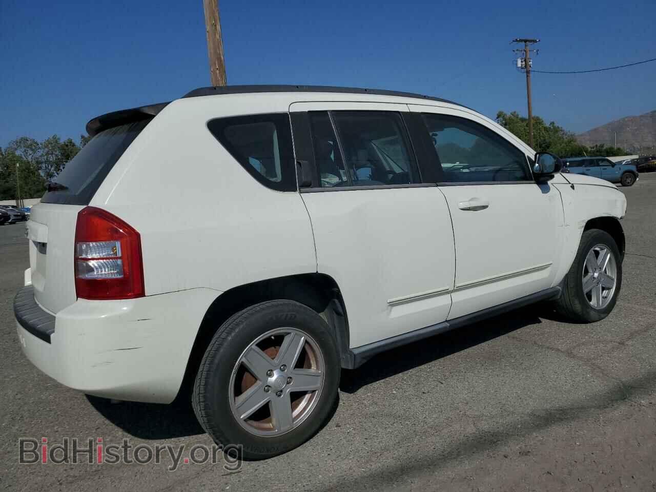 2010 JEEP COMPASS - VIN: 1J4NT4FB5AD554247 - Фото 3