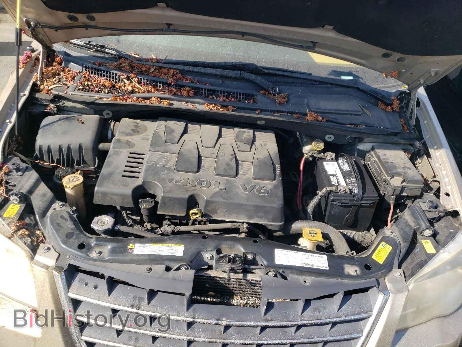 2008 CHRYSLER MINIVAN - VIN: 2A8HR64X28R691271 - Фото 7