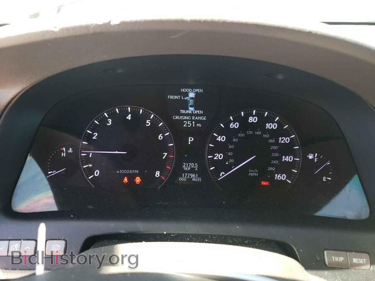 2009 LEXUS LS460 - VIN: JTHCL46F395001679 - Photo 9