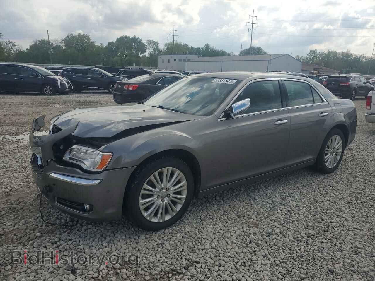 Photo 2C3CK6CT8BH573845 - CHRYSLER 300 2011