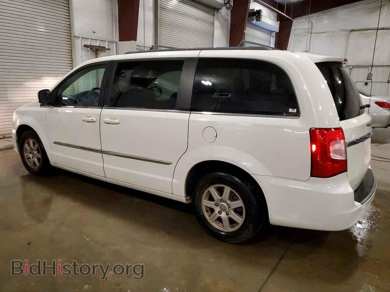 2013 CHRYSLER MINIVAN - VIN: 2C4RC1BG7DR657582 - Photo 2