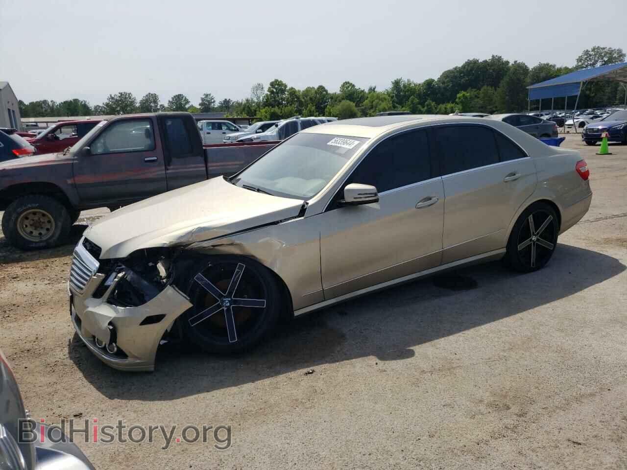 Фотография WDDHF5GB3BA361957 - MERCEDES-BENZ E-CLASS 2011