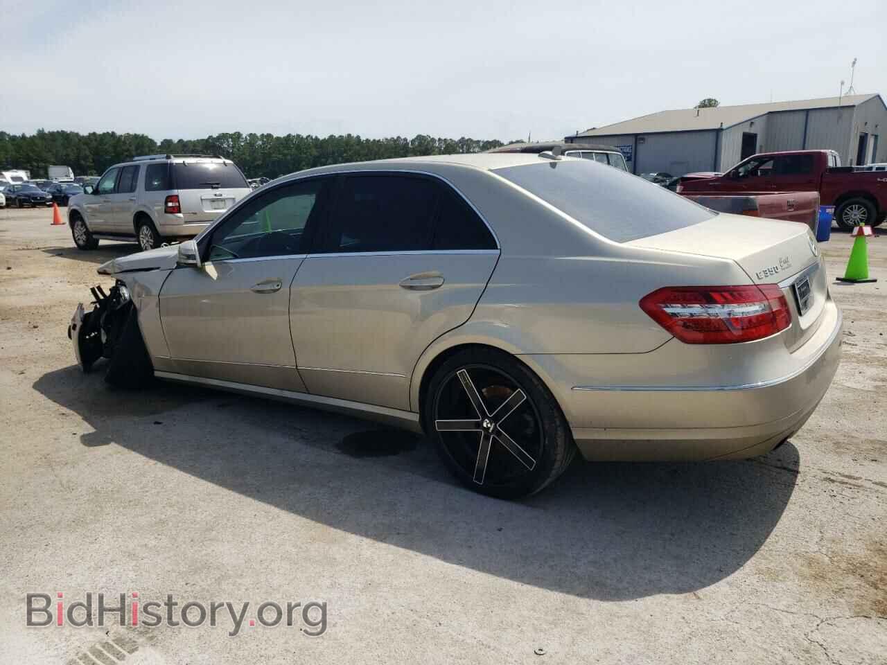 2011 MERCEDES-BENZ E-CLASS - VIN: WDDHF5GB3BA361957 - Фото 2