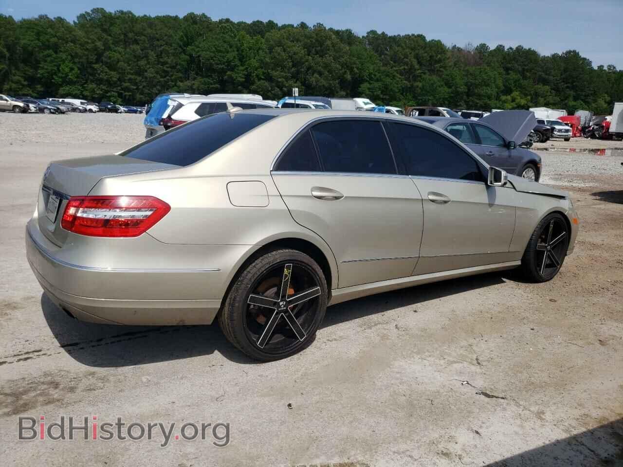 2011 MERCEDES-BENZ E-CLASS - VIN: WDDHF5GB3BA361957 - Фото 3