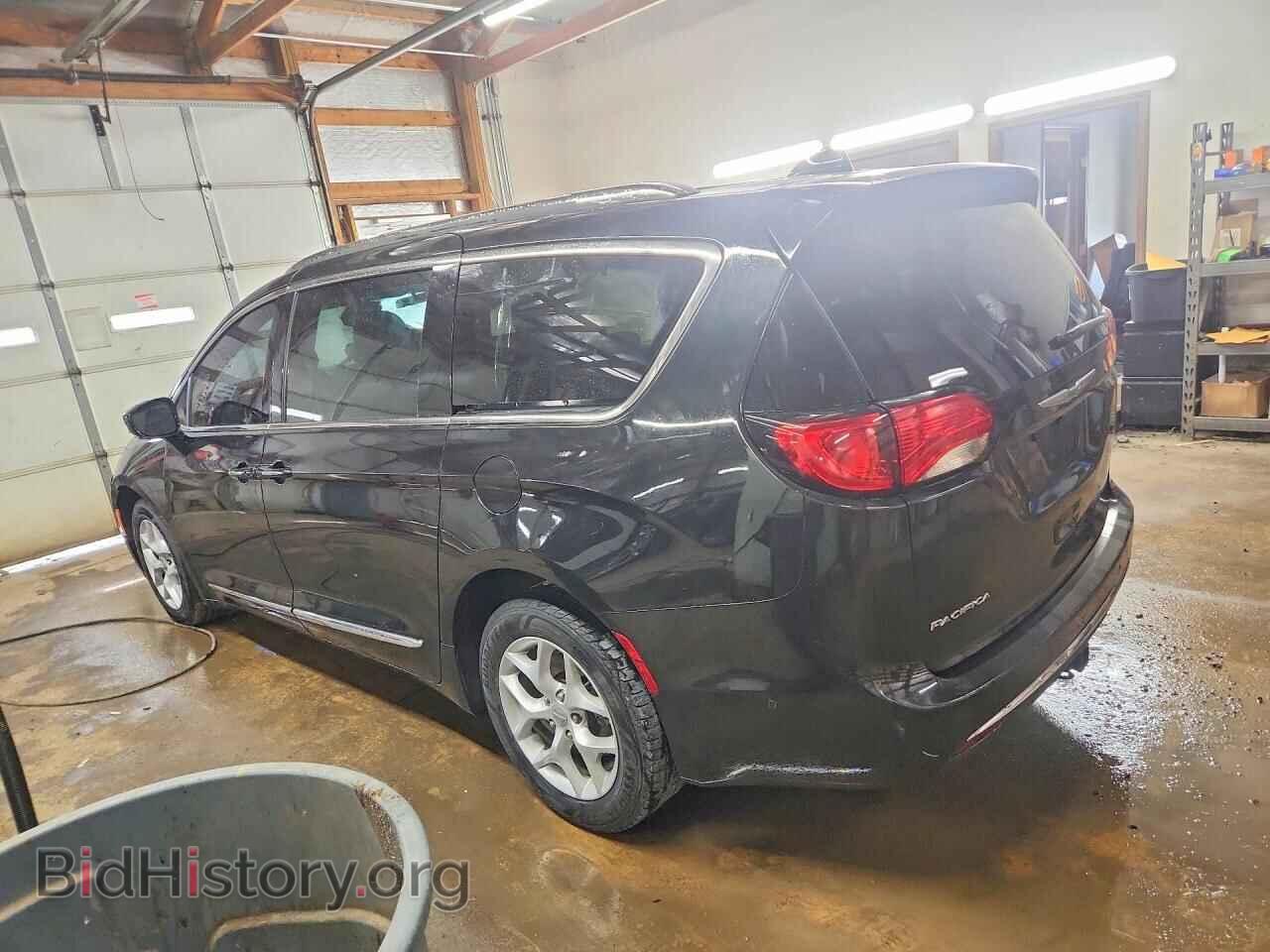 2017 CHRYSLER PACIFICA - VIN: 2C4RC1EGXHR657450 - Фото 2