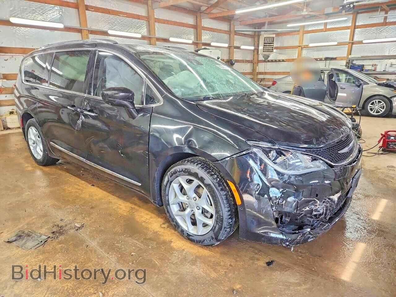 2017 CHRYSLER PACIFICA - VIN: 2C4RC1EGXHR657450 - Фото 4