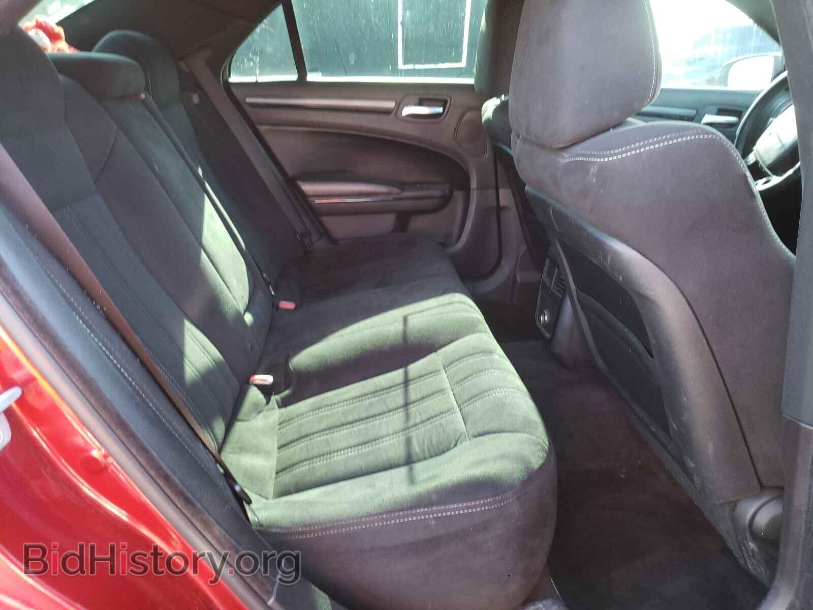 2012 CHRYSLER 300 - VIN: 2C3CCABG9CH198554 - Фото 6