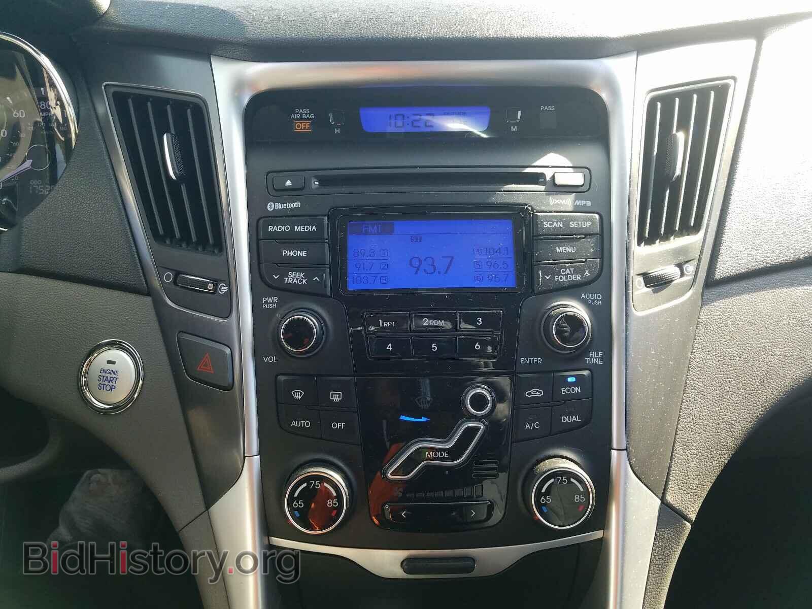 2012 HYUNDAI SONATA - VIN: KMHEC4A46CA022097 - Фото 9