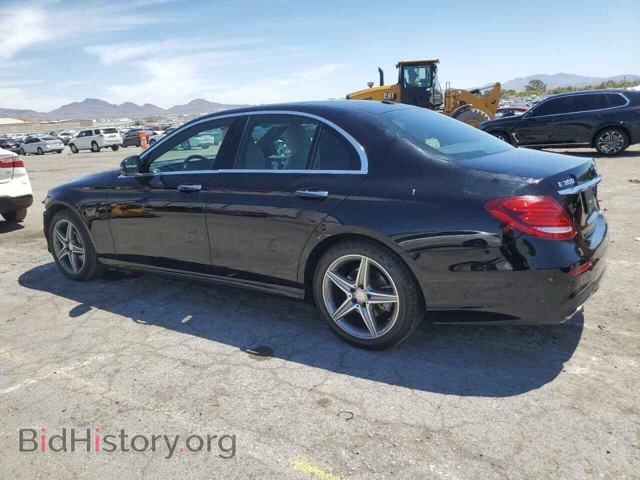 2017 MERCEDES-BENZ E-CLASS - VIN: WDDZF4JB4HA013603 - Фото 2