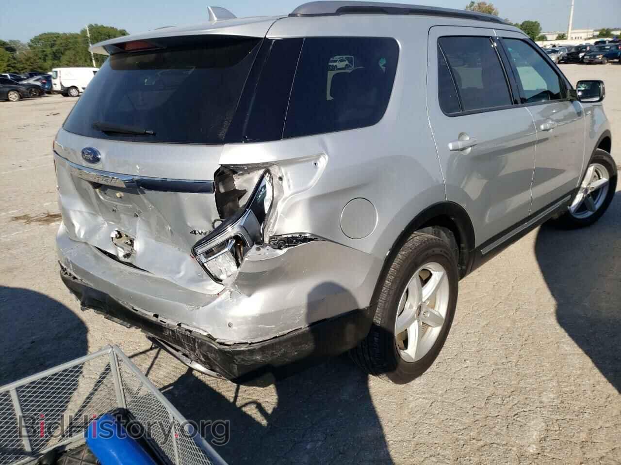 2017 FORD EXPLORER - VIN: 1FM5K8D82HGB79073 - Фото 4