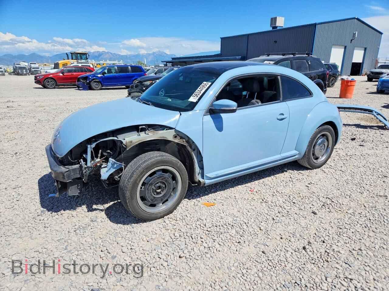 Photo 3VWJP7AT4DM623137 - VOLKSWAGEN BEETLE 2013