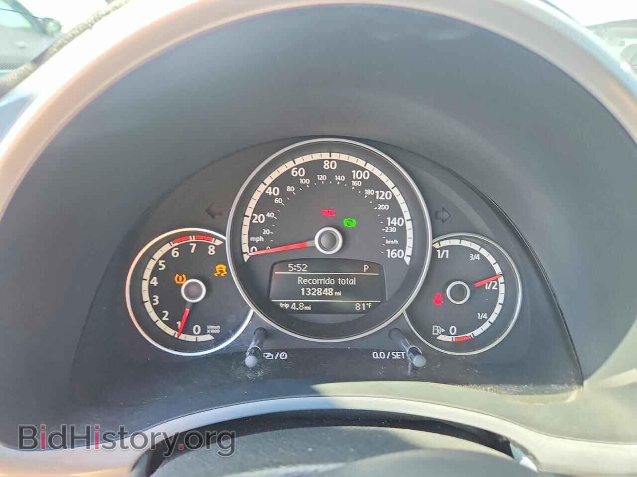 2013 VOLKSWAGEN BEETLE - VIN: 3VWJP7AT4DM623137 - Фото 9