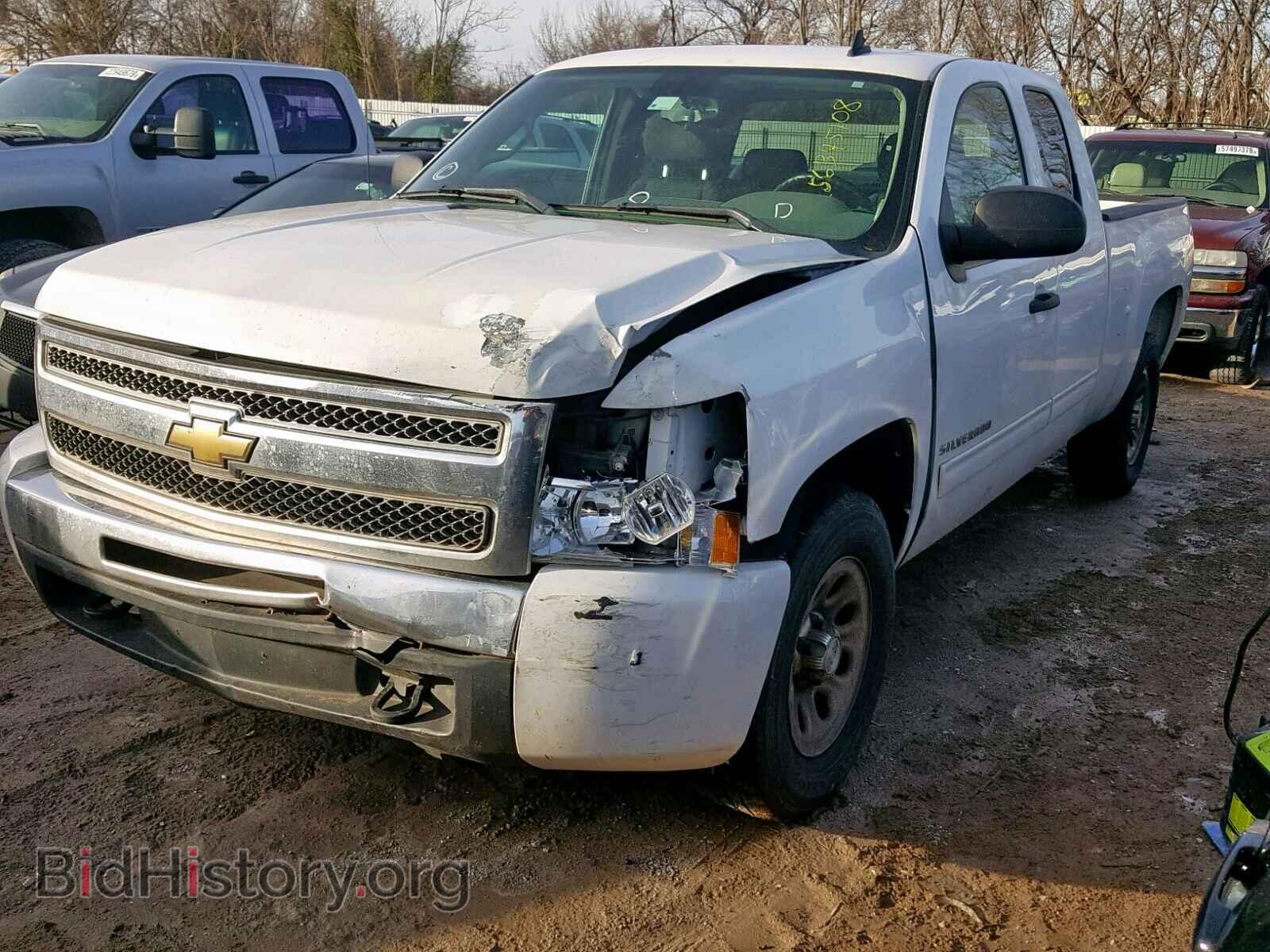 2011 CHEVROLET SILVERADO - VIN: 1GCRKREA5BZ248704 - Фото 2
