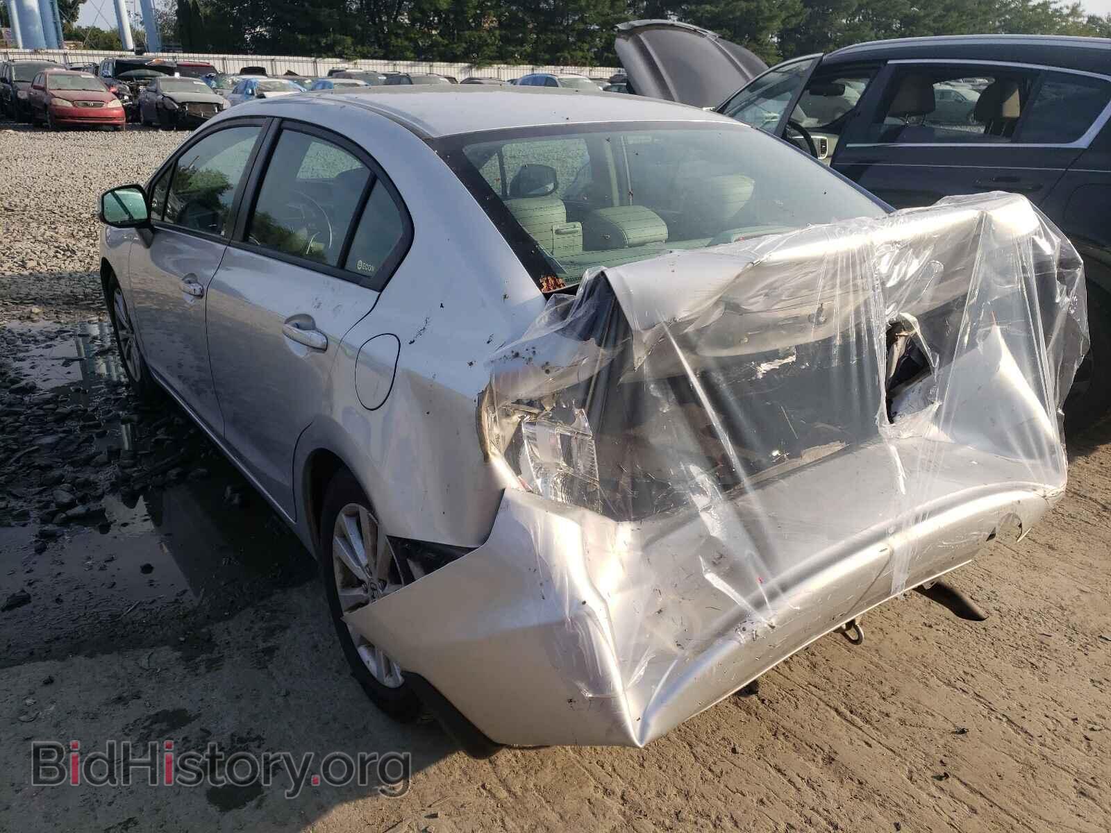 2012 HONDA CIVIC - VIN: 2HGFB2F92CH520532 - Фото 3