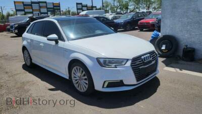 2017 Audi A3 E-Tron Premium, белый — VIN WAUUPBFF0HA089771, Copart