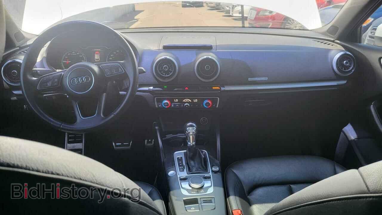 2017 AUDI A3 - VIN: WAUUPBFF0HA089771 - Фото 9
