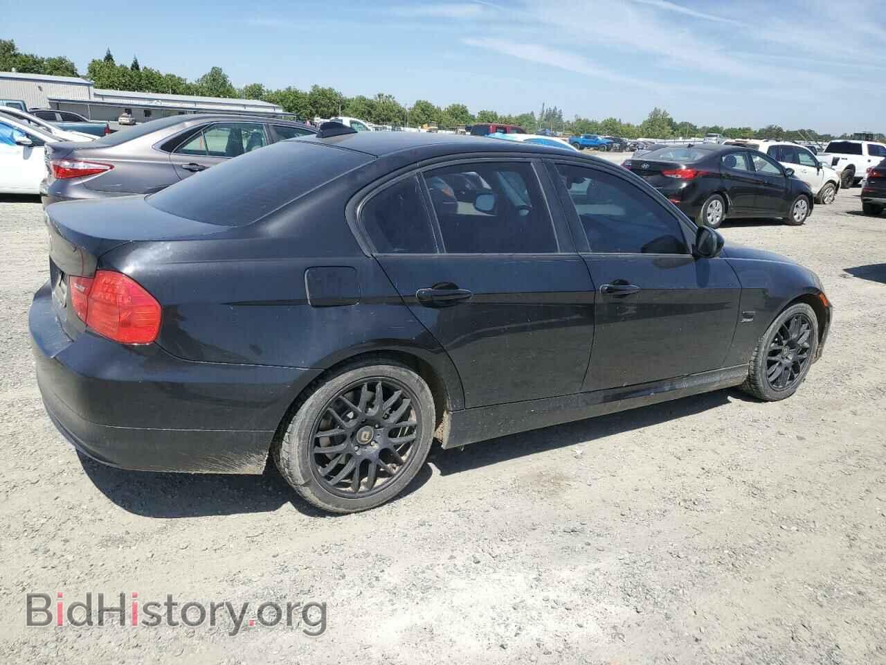 2011 BMW 3 SERIES - VIN: WBAPK7C52BA818235 - Фото 3