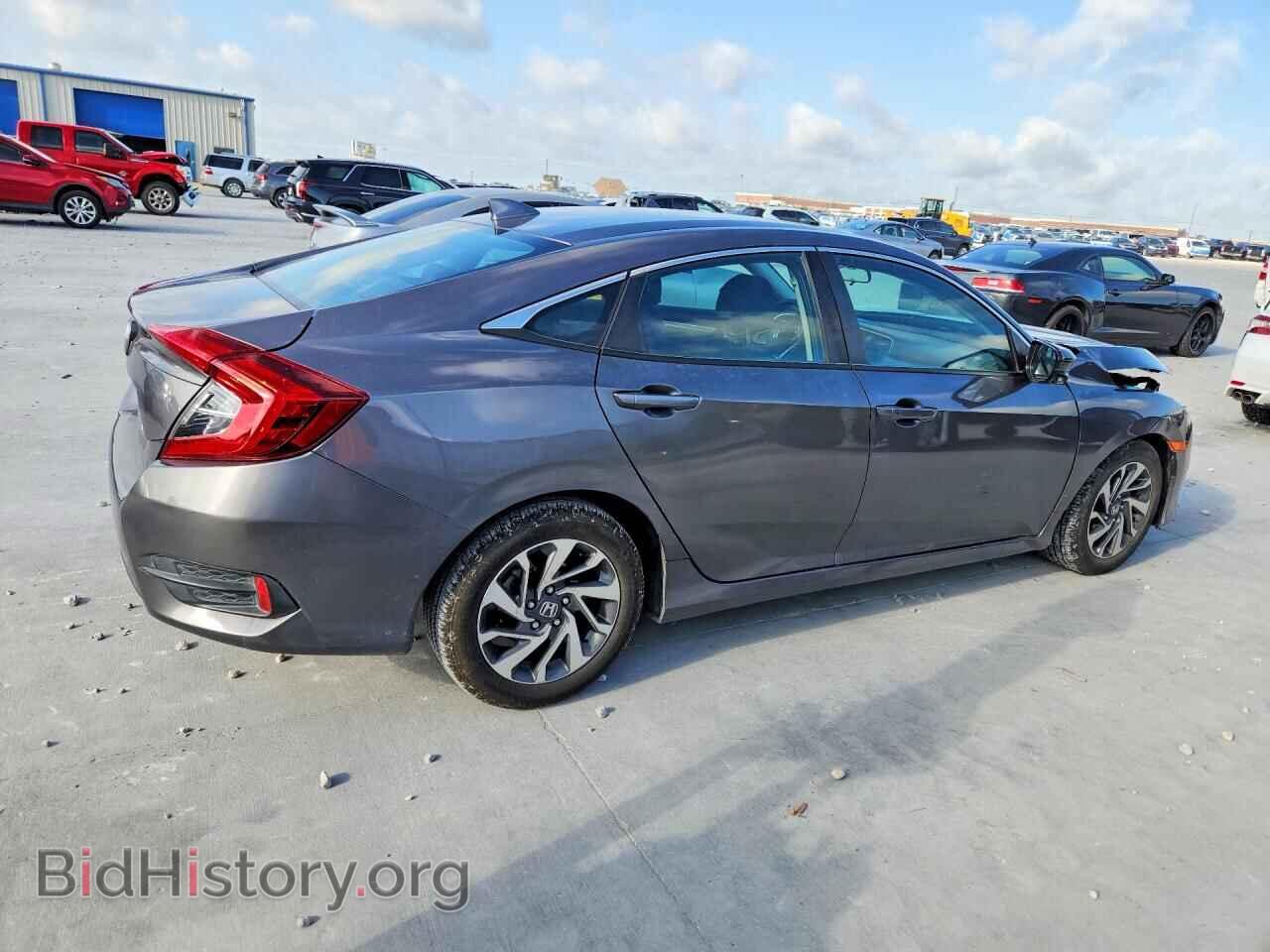 2018 HONDA CIVIC - VIN: 2HGFC2F7XJH544392 - Фото 3