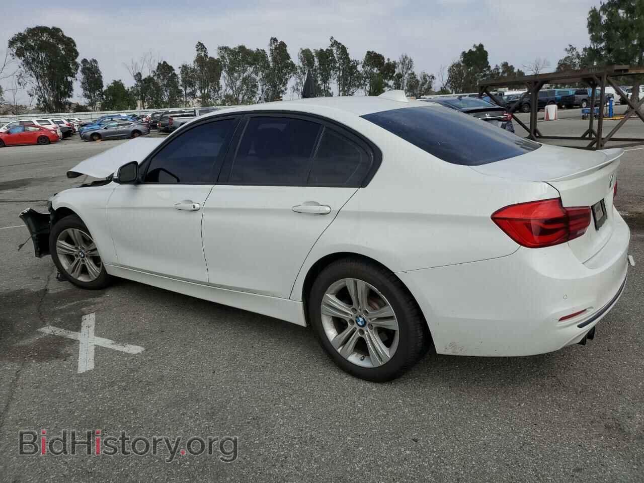 2016 BMW 3 SERIES - VIN: WBA8E9C51GK643565 - Фото 2