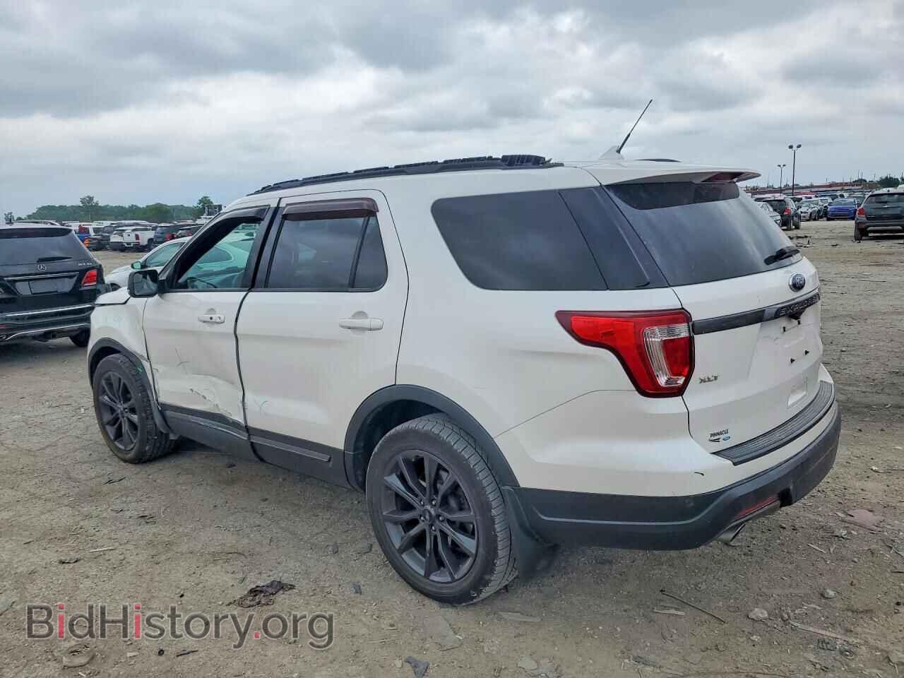 2018 FORD EXPLORER - VIN: 1FM5K8D81JGB53568 - Фото 2