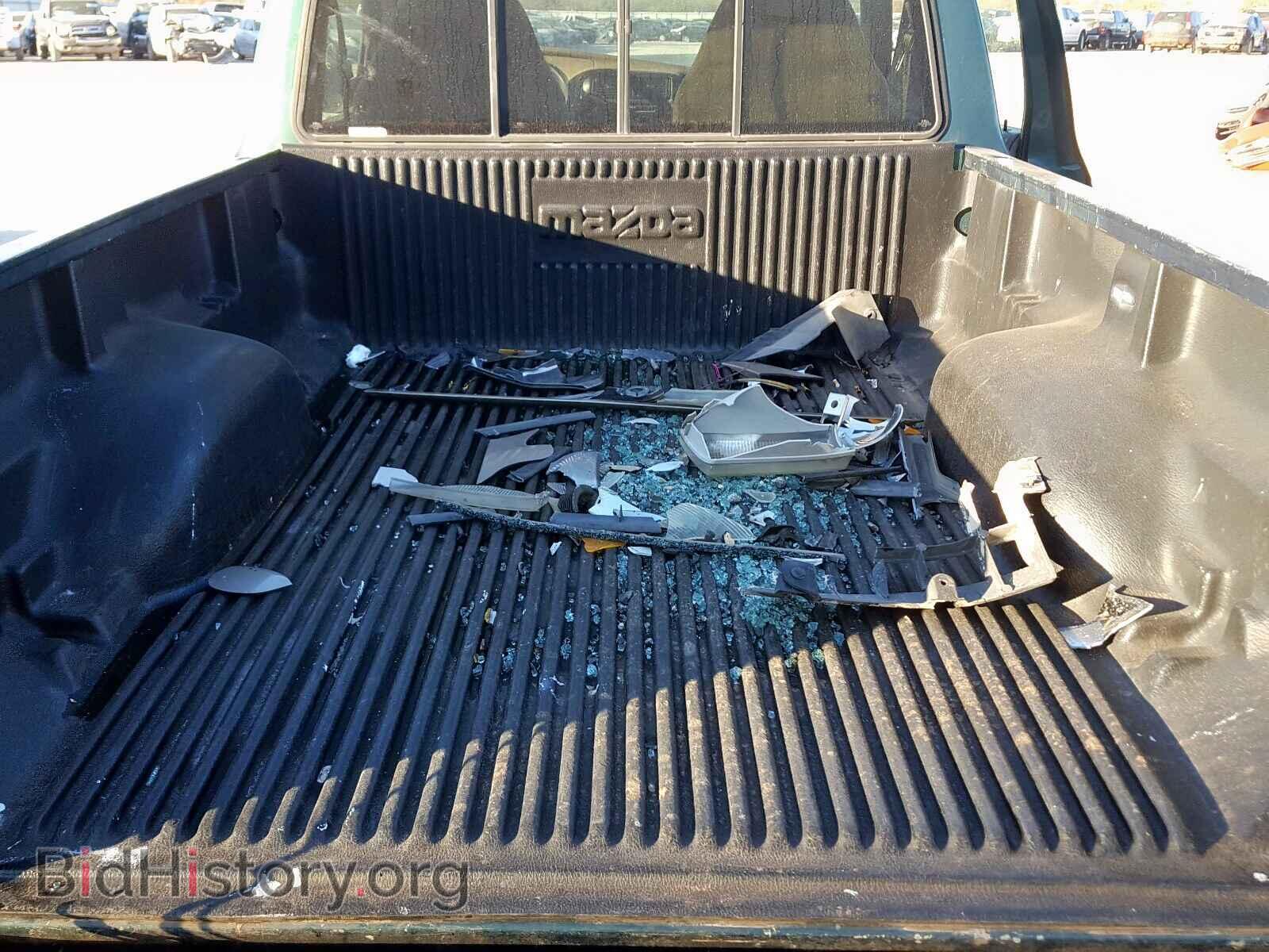 1999 MAZDA B2500 - VIN: 4F4YR12C8XTM01835 - Photo 6