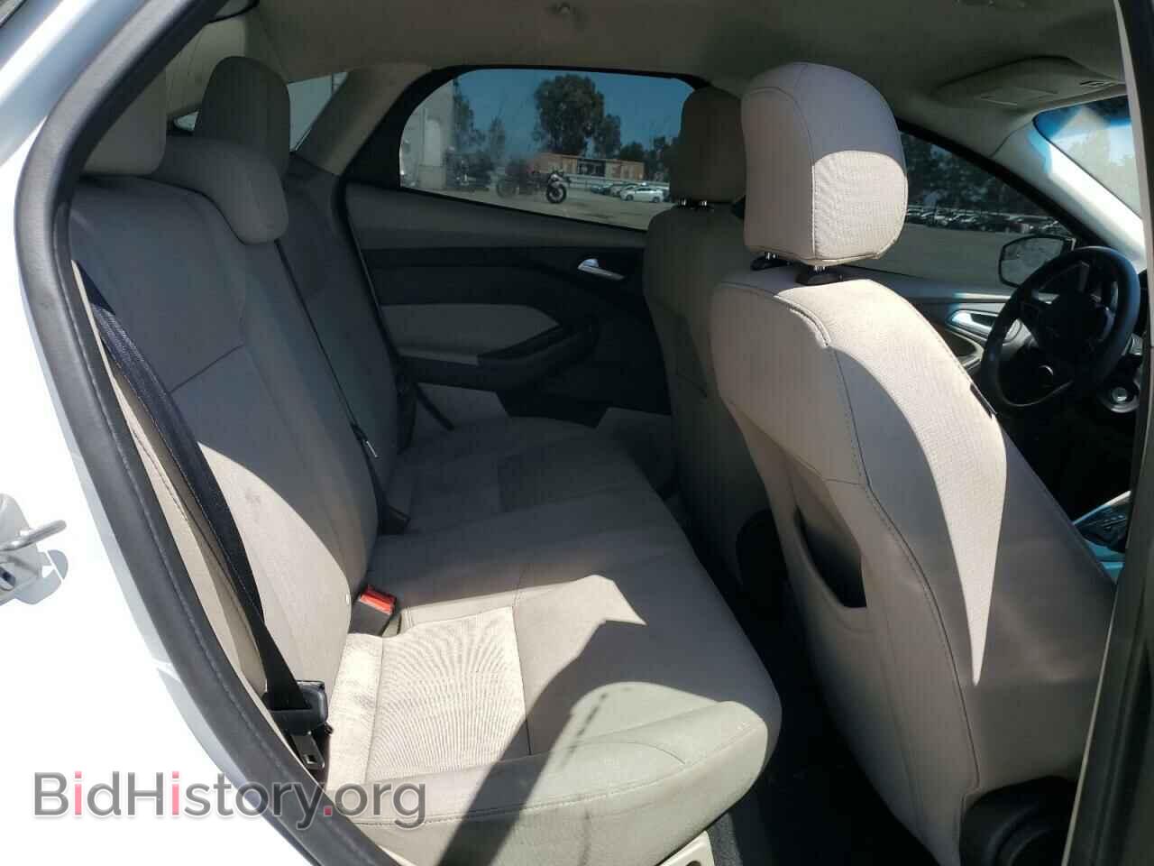 2016 FORD FOCUS - VIN: 1FADP3F21GL331465 - Фото 10