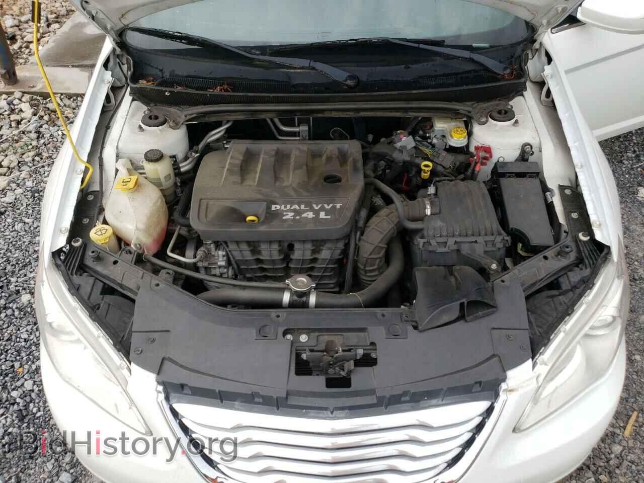 2014 CHRYSLER 200 - VIN: 1C3CCBAB8EN209534 - Фото 11