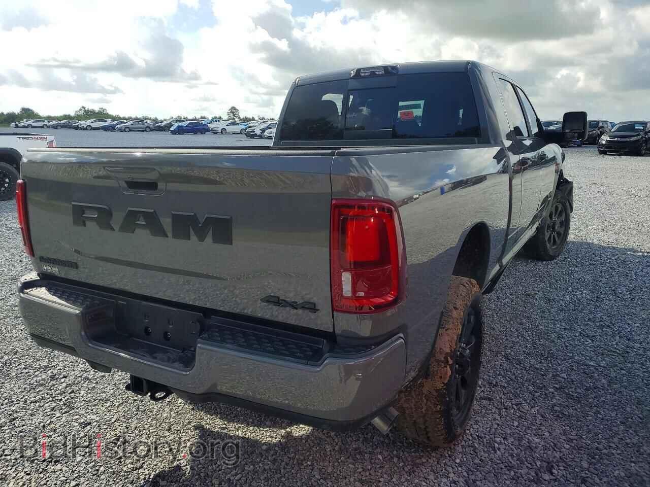 2026 RAM 2500 - VIN: 3C63R5NL3TG287683 - Photo 3