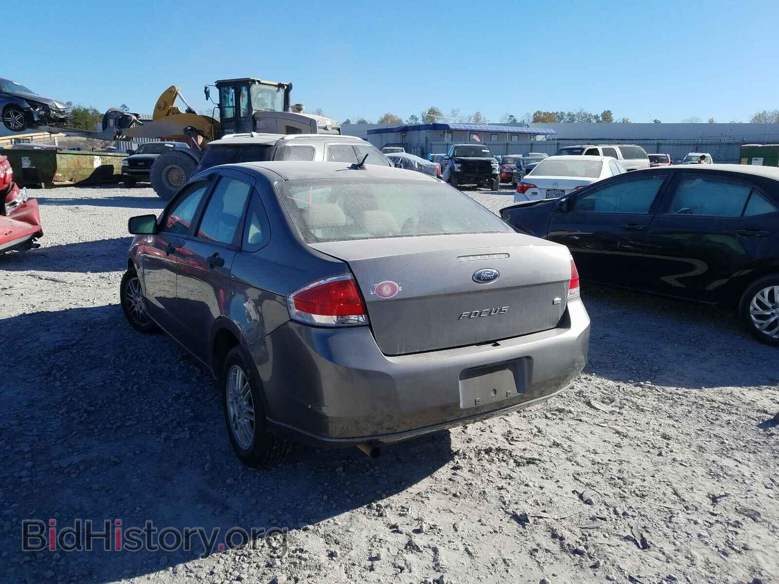 2011 FORD FOCUS - VIN: 1FAHP3FN2BW100822 - Photo 3