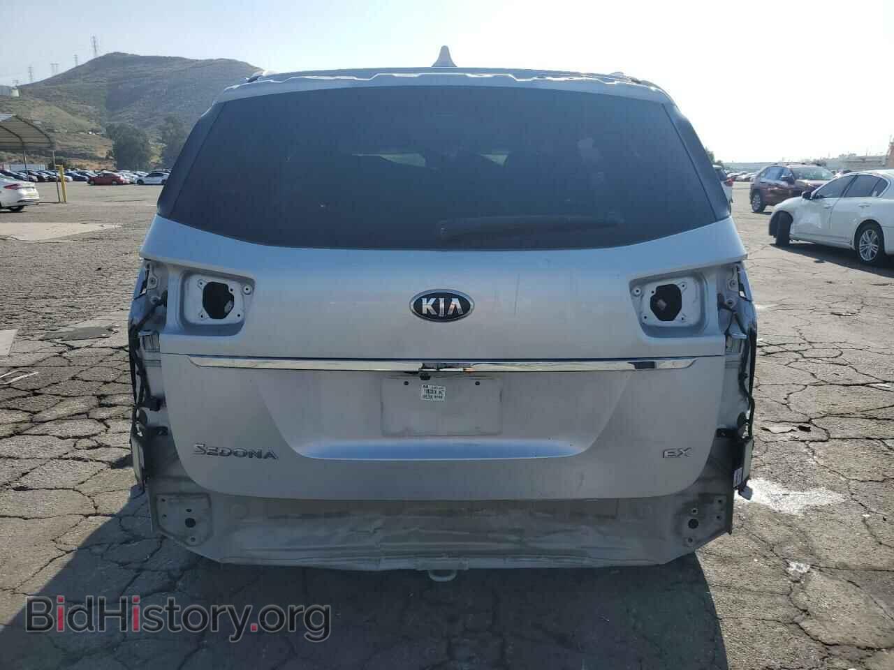 2020 KIA All Models - VIN: KNDMB5C1XL6645642 - Фото 6