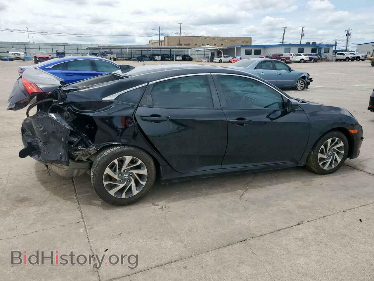 2018 HONDA CIVIC - VIN: 19XFC2F73JE011116 - Фото 3