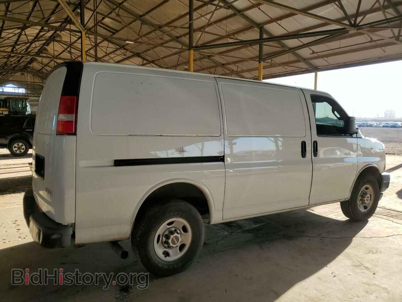 2017 GMC SAVANA - VIN: 1GTW7AFF3H1297844 - Фото 3