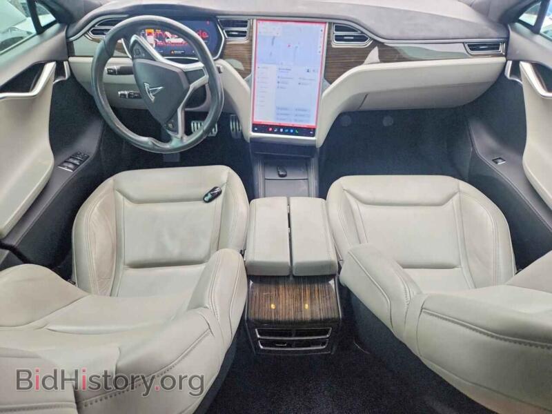 2014 Tesla MODEL S (VIN 5YJSA1H20EFP67857) — photo 8 of 14