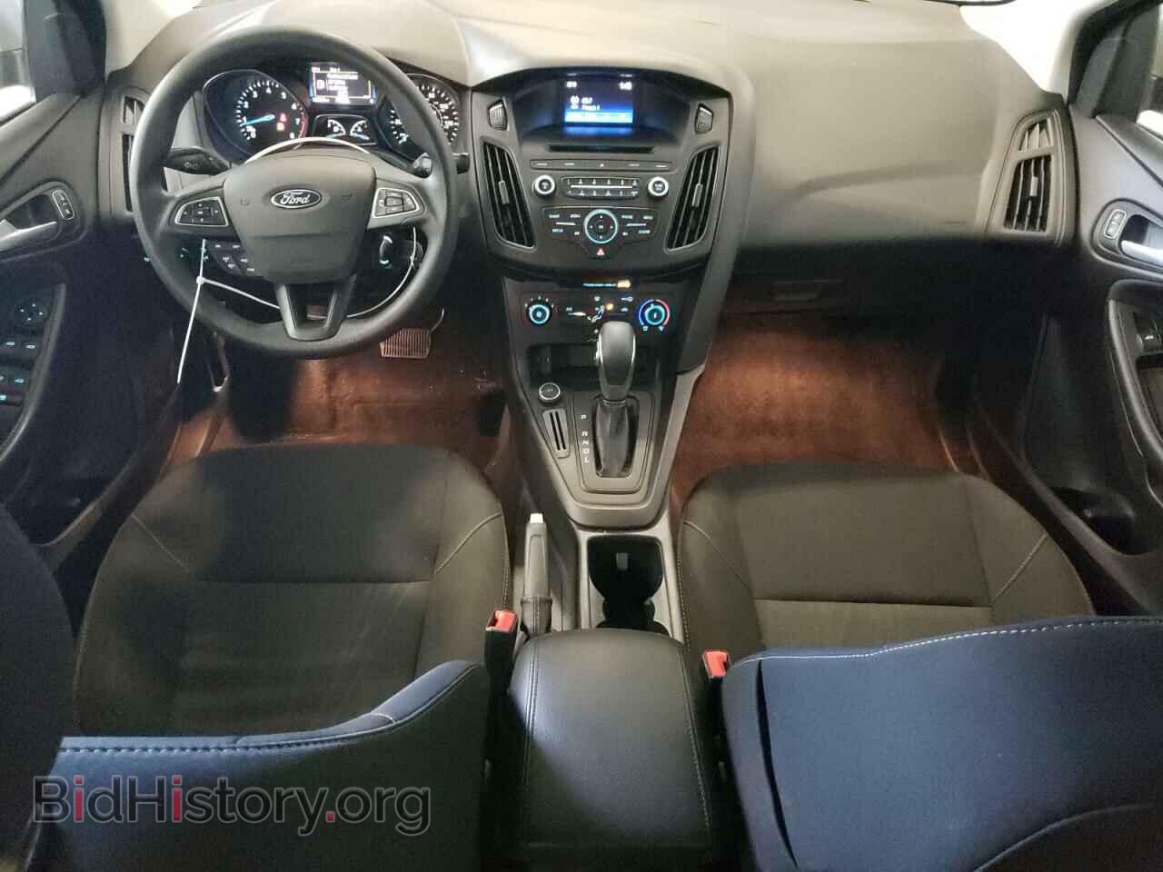 2017 FORD FOCUS - VIN: 1FADP3F20HL319924 - Photo 8
