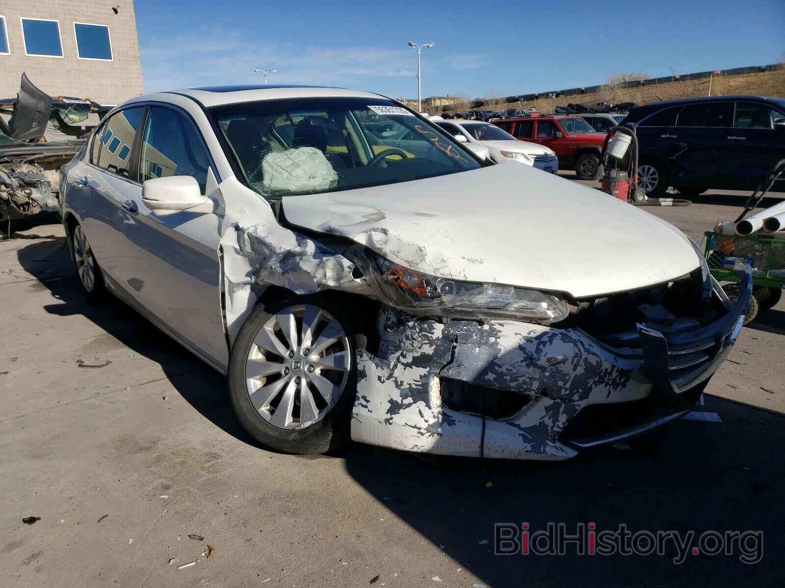 Photo 1HGCR2F73DA061959 - HONDA ACCORD 2013