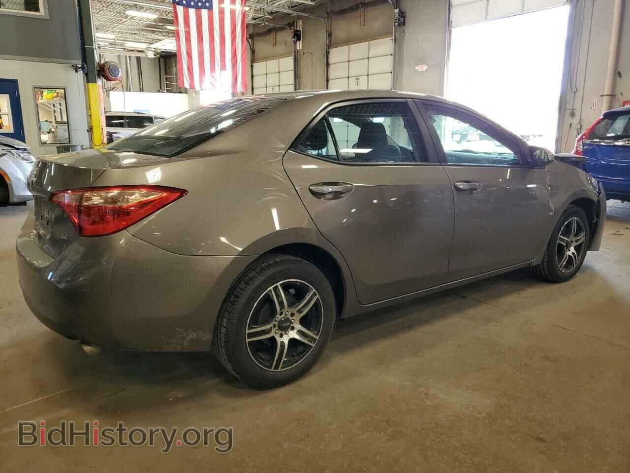 2017 TOYOTA COROLLA - VIN: 2T1BURHEXHC888565 - Фото 3