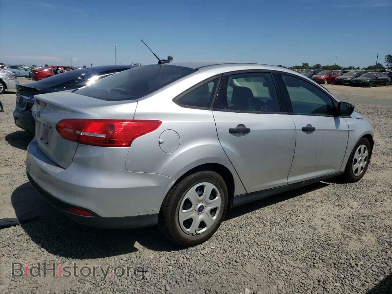 2017 FORD FOCUS - VIN: 1FADP3E26HL325485 - Фото 3