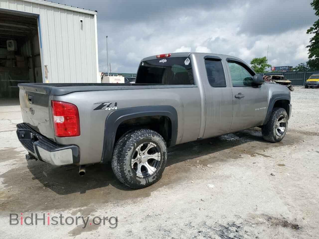 2008 CHEVROLET ALL Models - VIN: 2GCEK19J081228730 - Фото 3