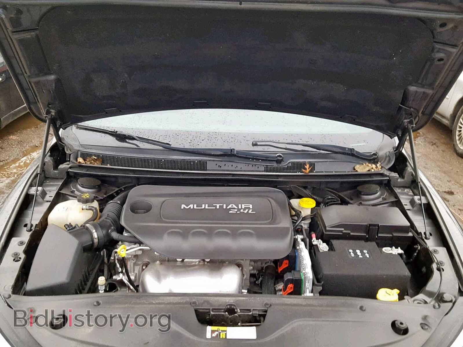 2016 CHRYSLER 200 - VIN: 1C3CCCAB9GN150910 - Фото 7