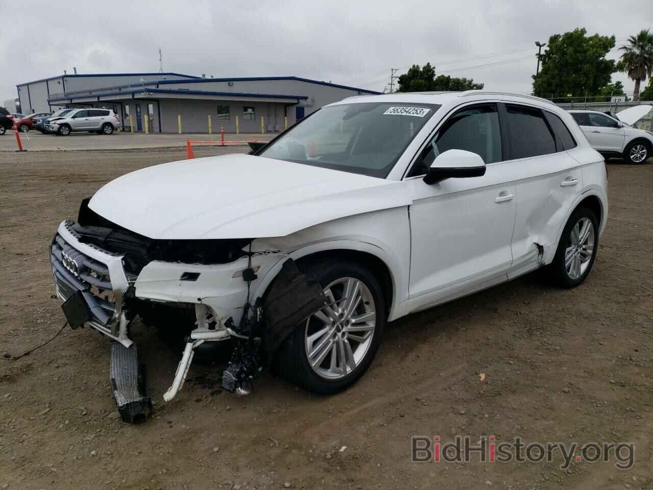 Photo WA1BNAFY1K2083629 - AUDI Q5 2019